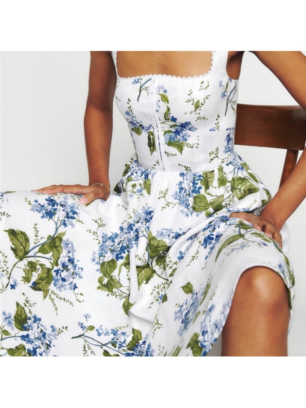 Reformation Tagliatelle linen dress blues greens and white size 12